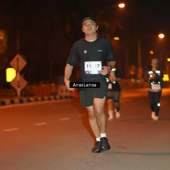 Runner Photo 8157176