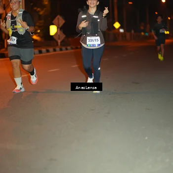 Runner Photo 8157193