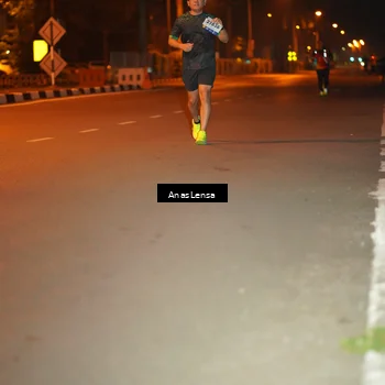Runner Photo 8157199