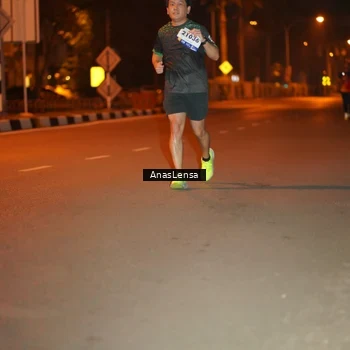 Runner Photo 8157204