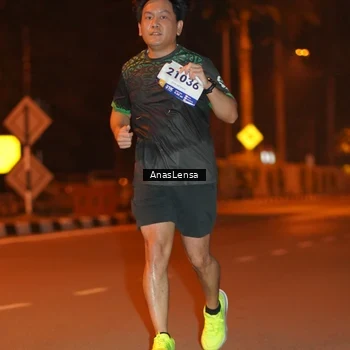 Runner Photo 8157207