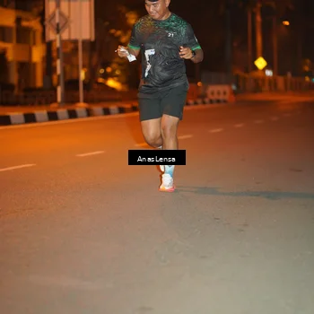 Runner Photo 8157270