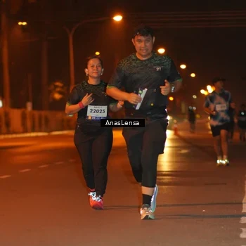 Runner Photo 8157304