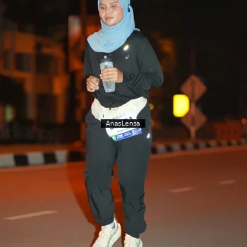 Runner Photo 8157391