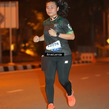 Runner Photo 8157403