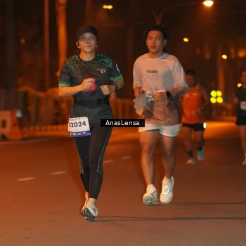 Runner Photo 8157404
