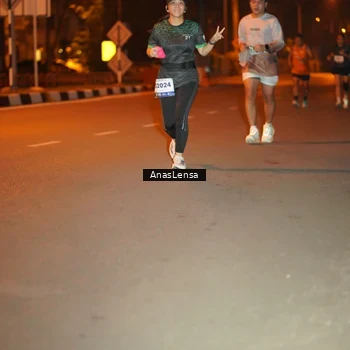 Runner Photo 8157421