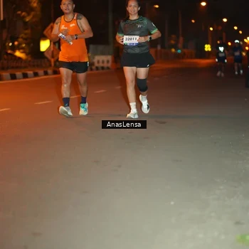 Runner Photo 8157426