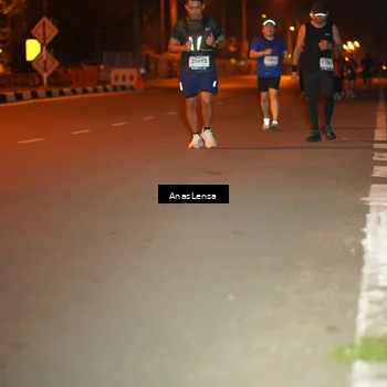 Runner Photo 8157441