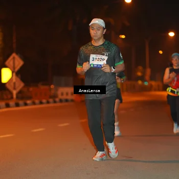 Runner Photo 8157471