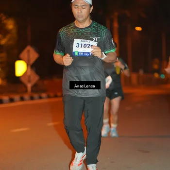 Runner Photo 8157475