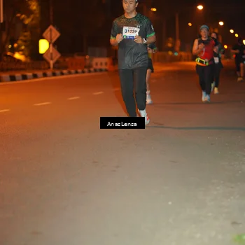 Runner Photo 8157476