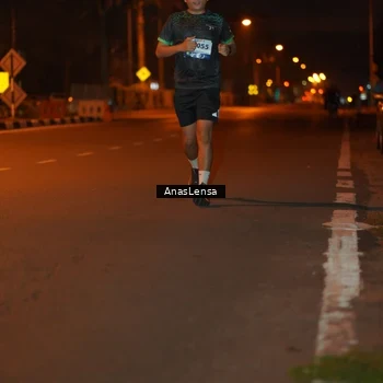 Runner Photo 8157609