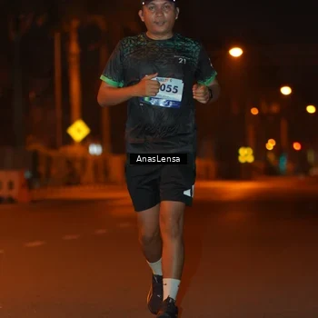 Runner Photo 8157612