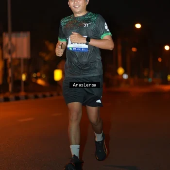 Runner Photo 8157613
