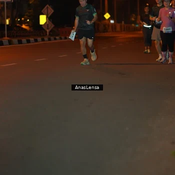 Runner Photo 8157617