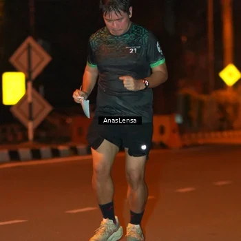 Runner Photo 8157624