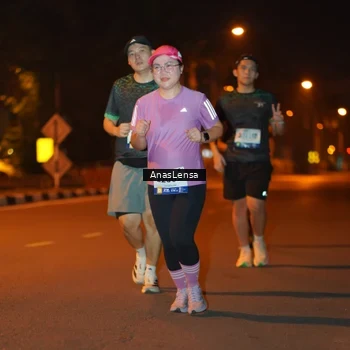 Runner Photo 8157634