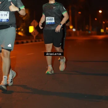 Runner Photo 8157637