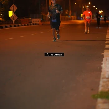 Runner Photo 8157650