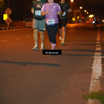 Runner Photo 8157656