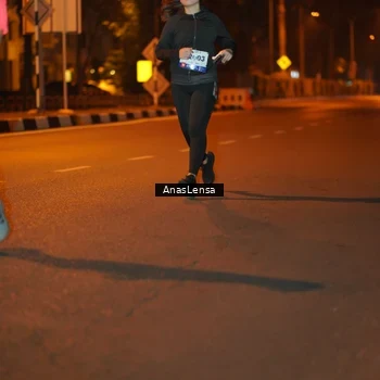 Runner Photo 8157679