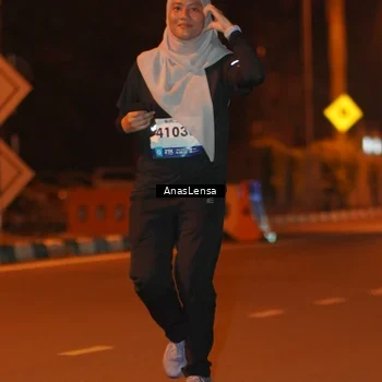 Runner Photo 8157690