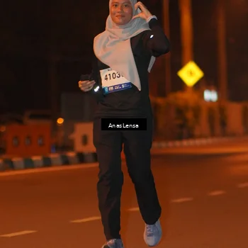 Runner Photo 8157695