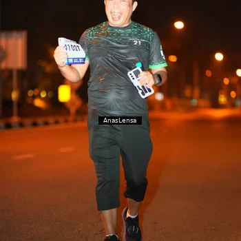 Runner Photo 8157737