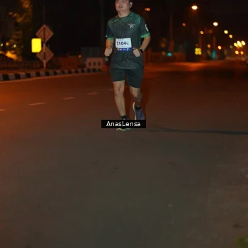 Runner Photo 8157785