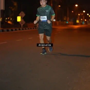 Runner Photo 8157789