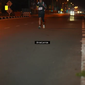 Runner Photo 8157820