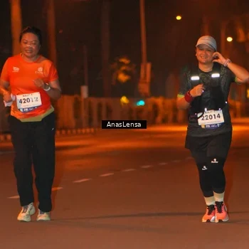Runner Photo 8157839