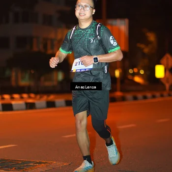 Runner Photo 8157845