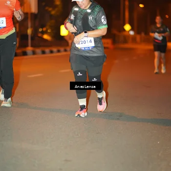 Runner Photo 8157862