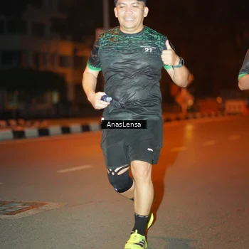 Runner Photo 8157896