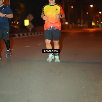 Runner Photo 8157902