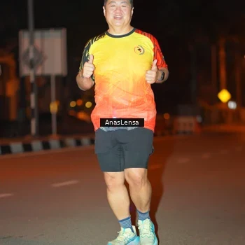 Runner Photo 8157914
