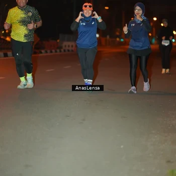 Runner Photo 8157924