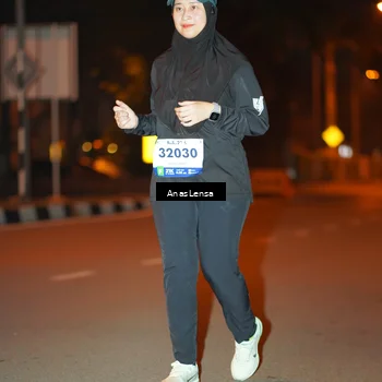 Runner Photo 8157941