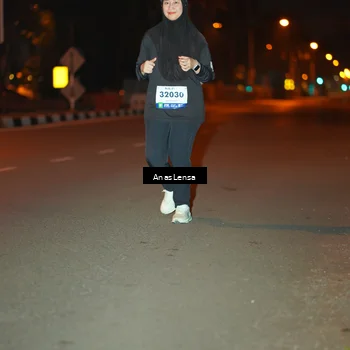 Runner Photo 8157944