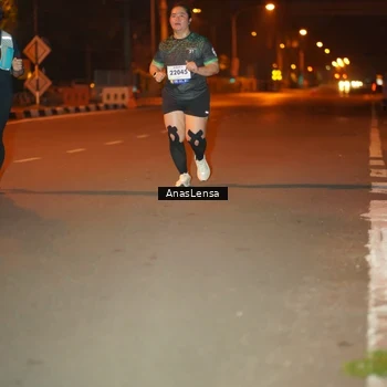 Runner Photo 8157963