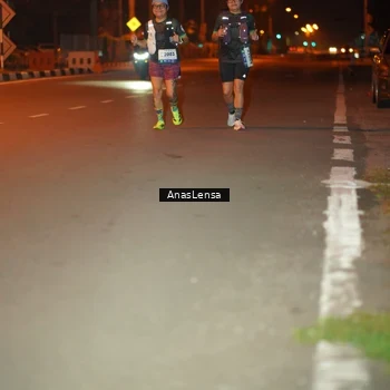 Runner Photo 8157990