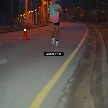 Runner Photo 8158019