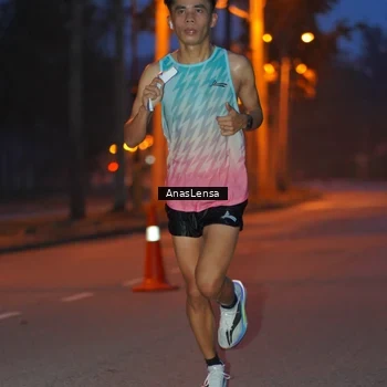 Runner Photo 8158020