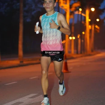 Runner Photo 8158026