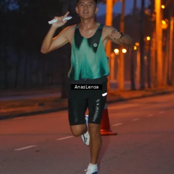 Runner Photo 8158036