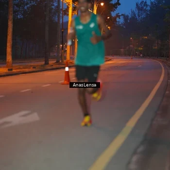 Runner Photo 8158064