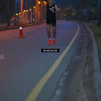 Runner Photo 8158073