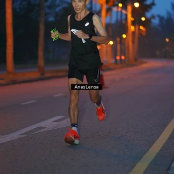 Runner Photo 8158075